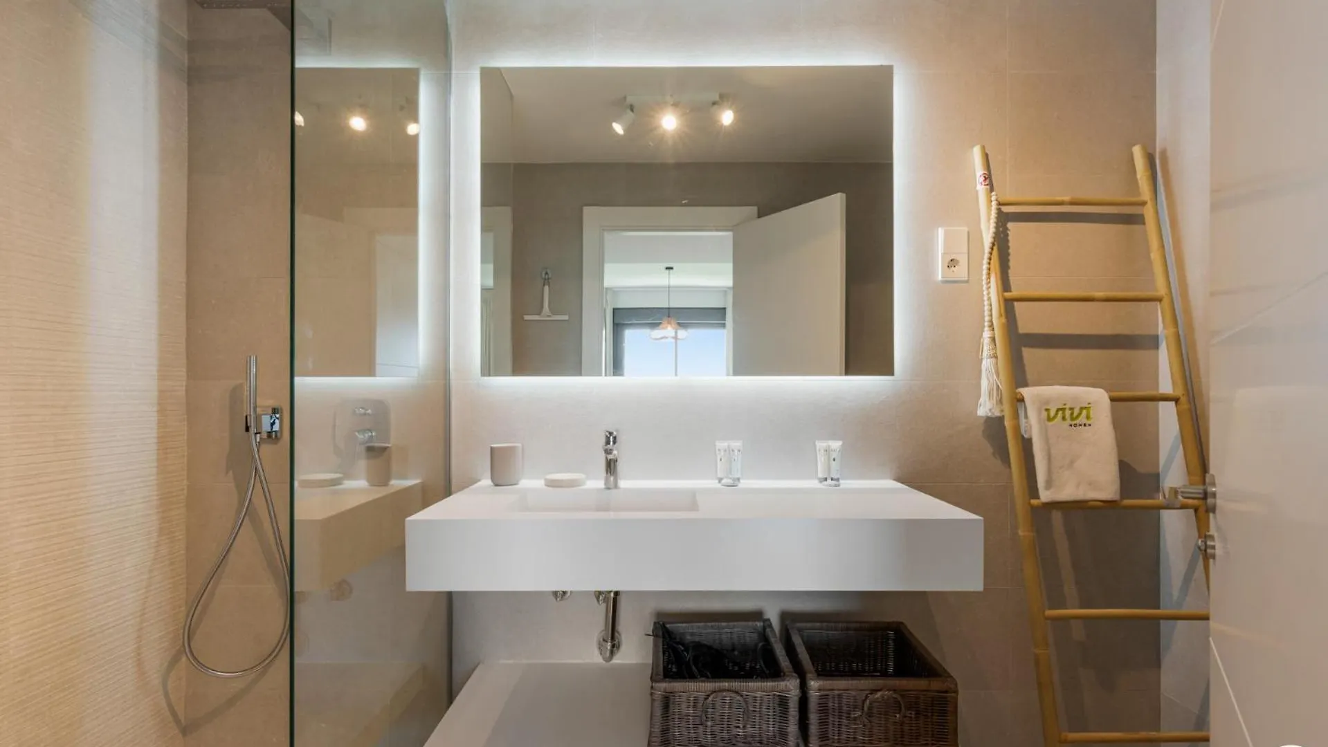 Apartment Vivi Homes - Breeze View, Sauna, Gym & Pool Sitio de Calahonda