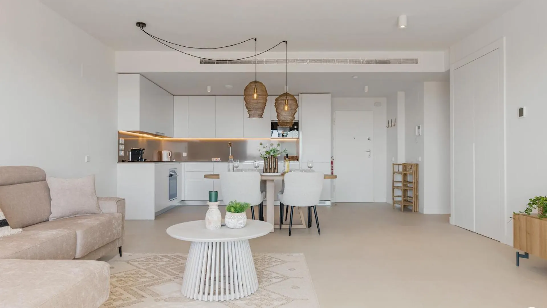 Apartment Vivi Homes - Breeze View, Sauna, Gym & Pool Sitio de Calahonda