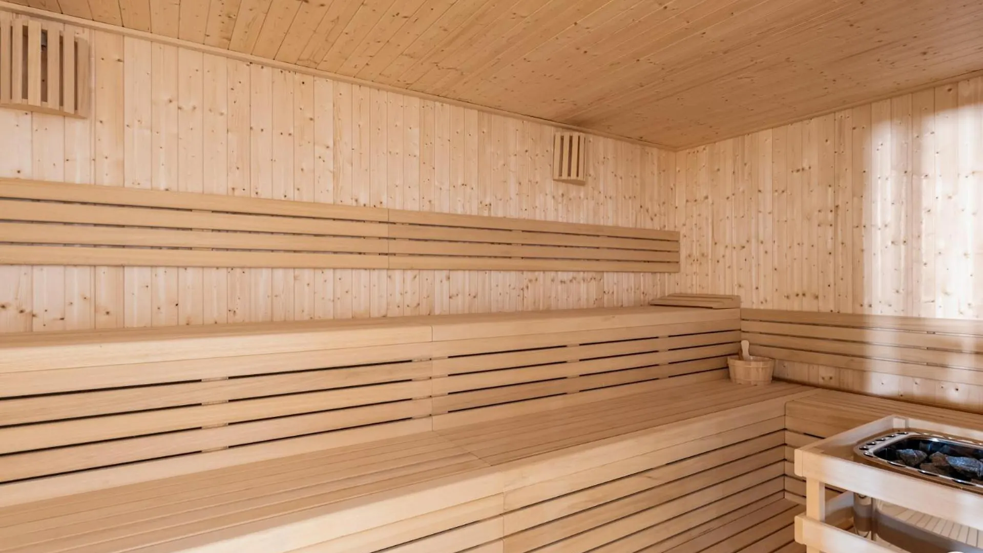 Vivi Homes - Breeze View, Sauna, Gym & Pool Sitio de Calahonda 0*,