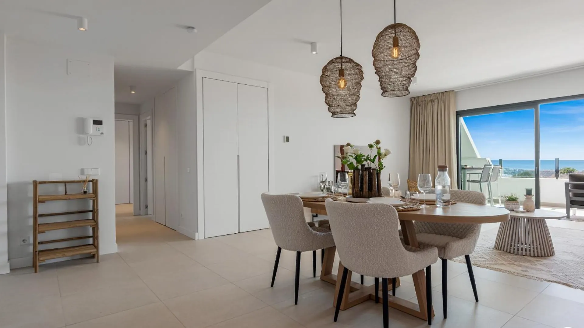 Apartment Vivi Homes - Breeze View, Sauna, Gym & Pool Sitio de Calahonda