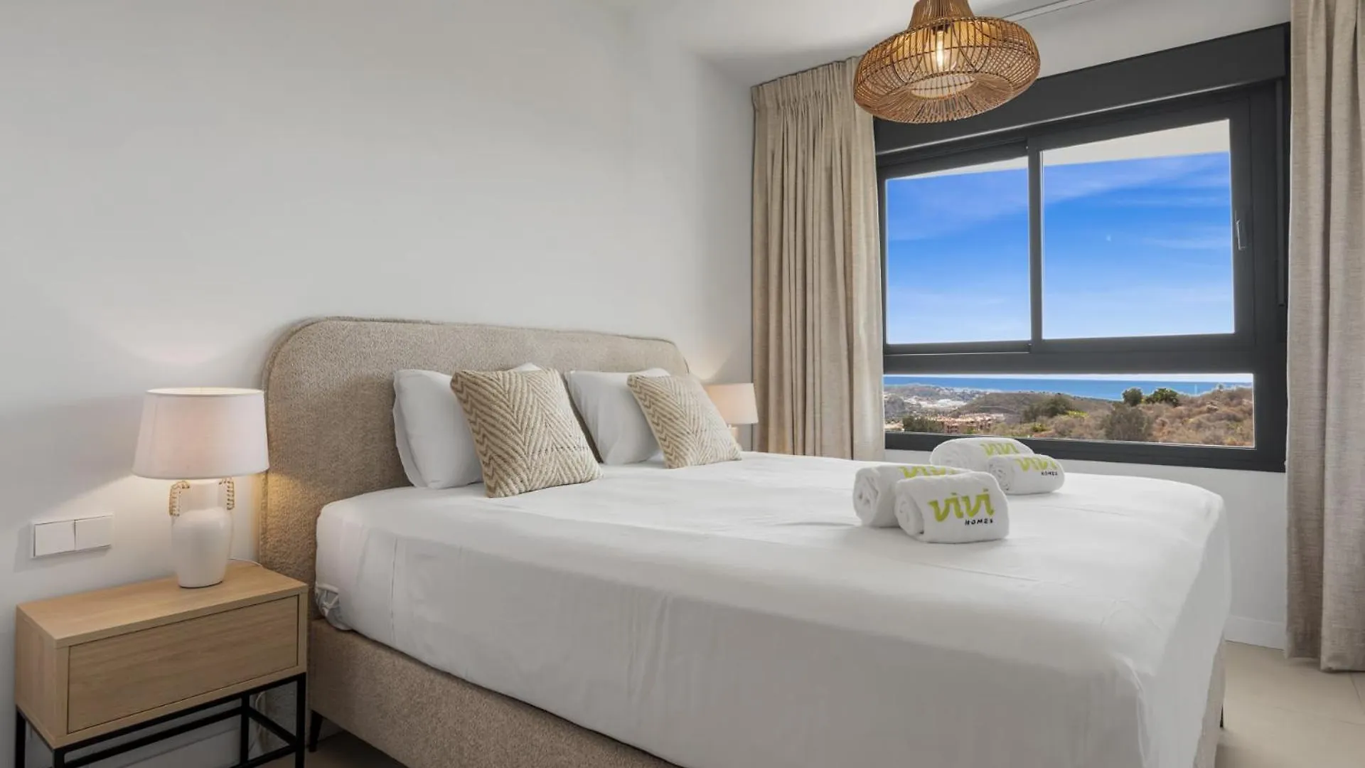 Vivi Homes - Breeze View, Sauna, Gym & Pool Sitio de Calahonda Hiszpania